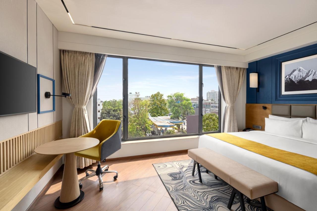 Ramada Encore By Wyndham Siliguri Sevoke Road Dış mekan fotoğraf