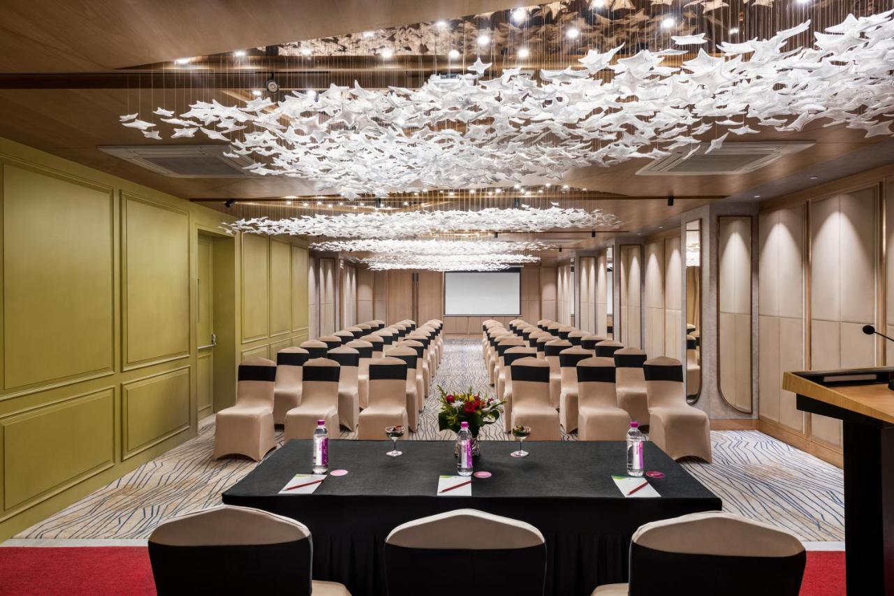 Ramada Encore By Wyndham Siliguri Sevoke Road Dış mekan fotoğraf