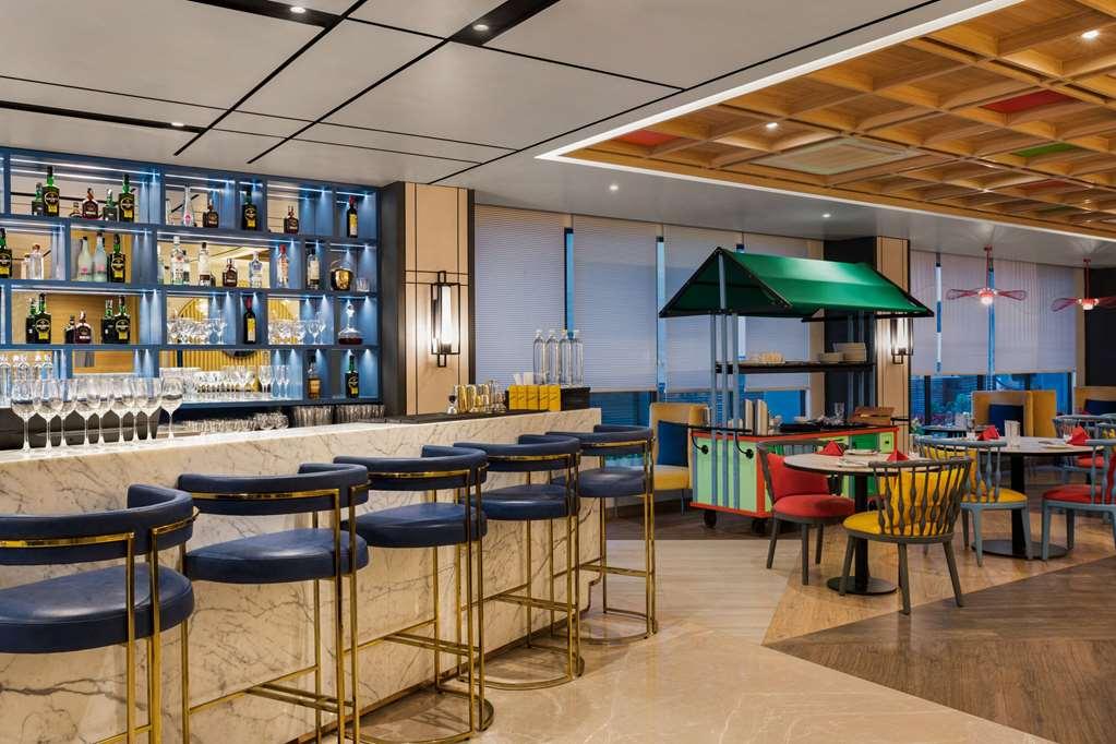 Ramada Encore By Wyndham Siliguri Sevoke Road Restoran fotoğraf