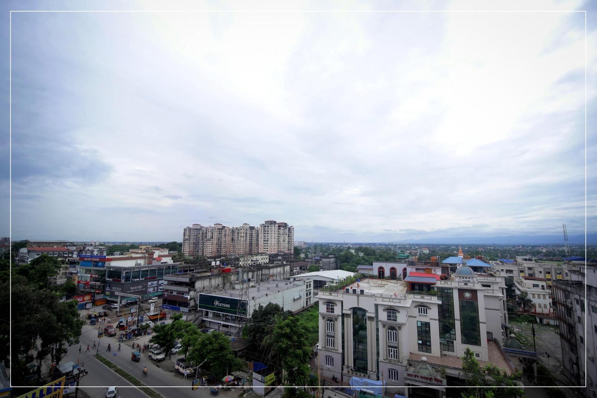 Ramada Encore By Wyndham Siliguri Sevoke Road Dış mekan fotoğraf