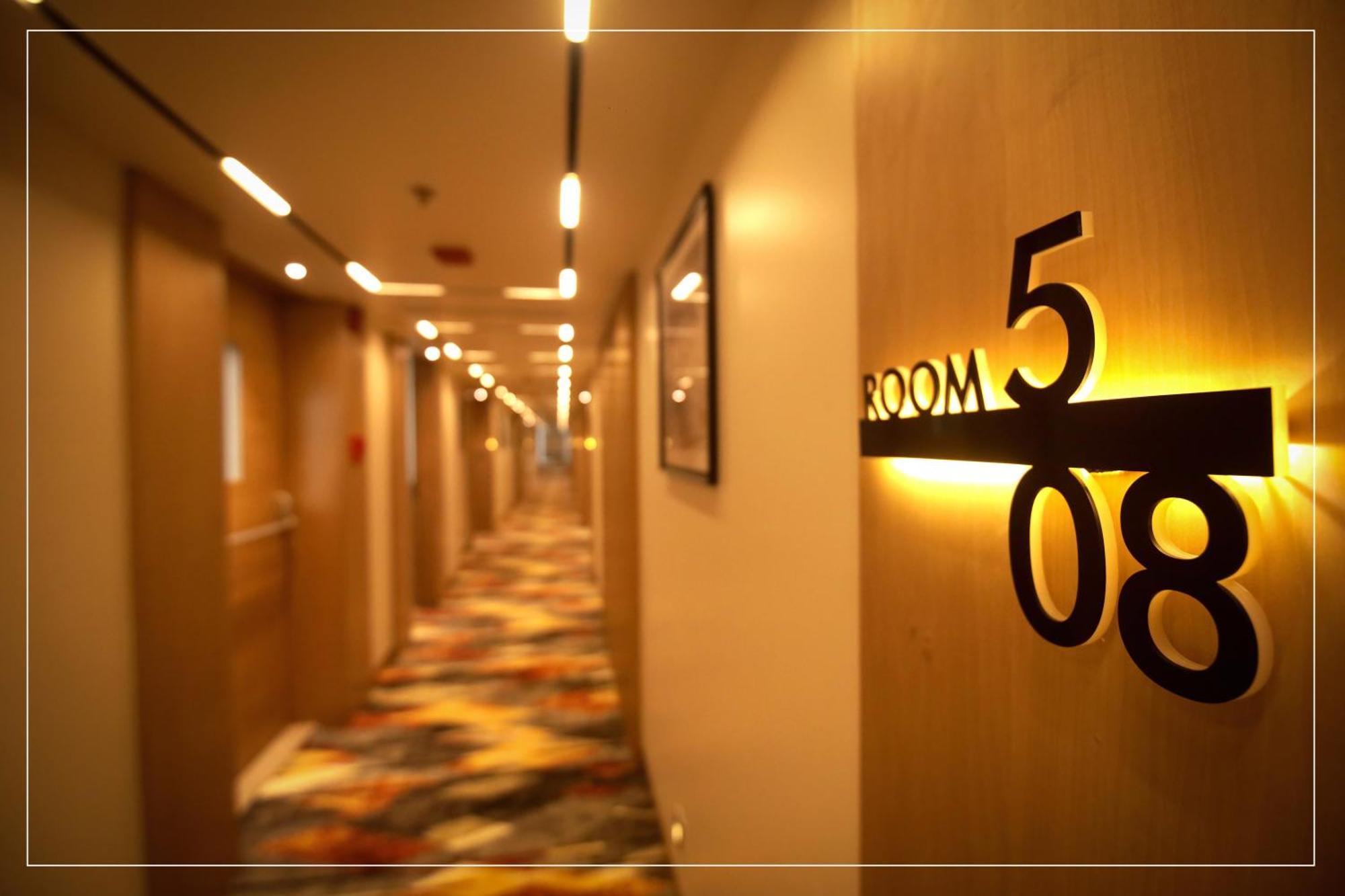 Ramada Encore By Wyndham Siliguri Sevoke Road Dış mekan fotoğraf